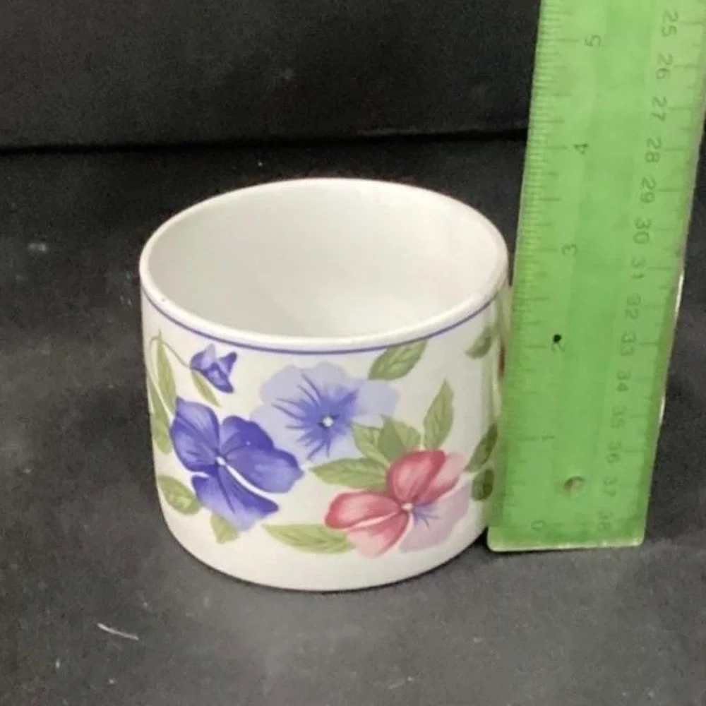 Oneida Majesticware Freesia Coffee Cups, Set of 4, Vintage Floral Stoneware Mugs